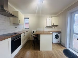 Kitchen - click for photo gallery